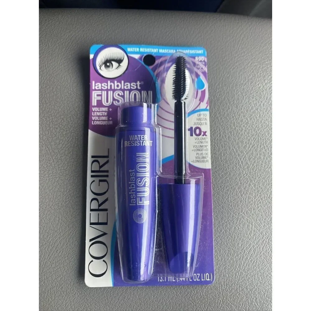CoverGirl LashBlast Fusion Water Resistant Mascara, Black 890, 0.44 fl oz